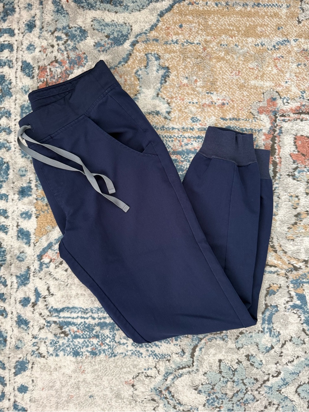 FIGS Women’s Navy Jogger Scrub
